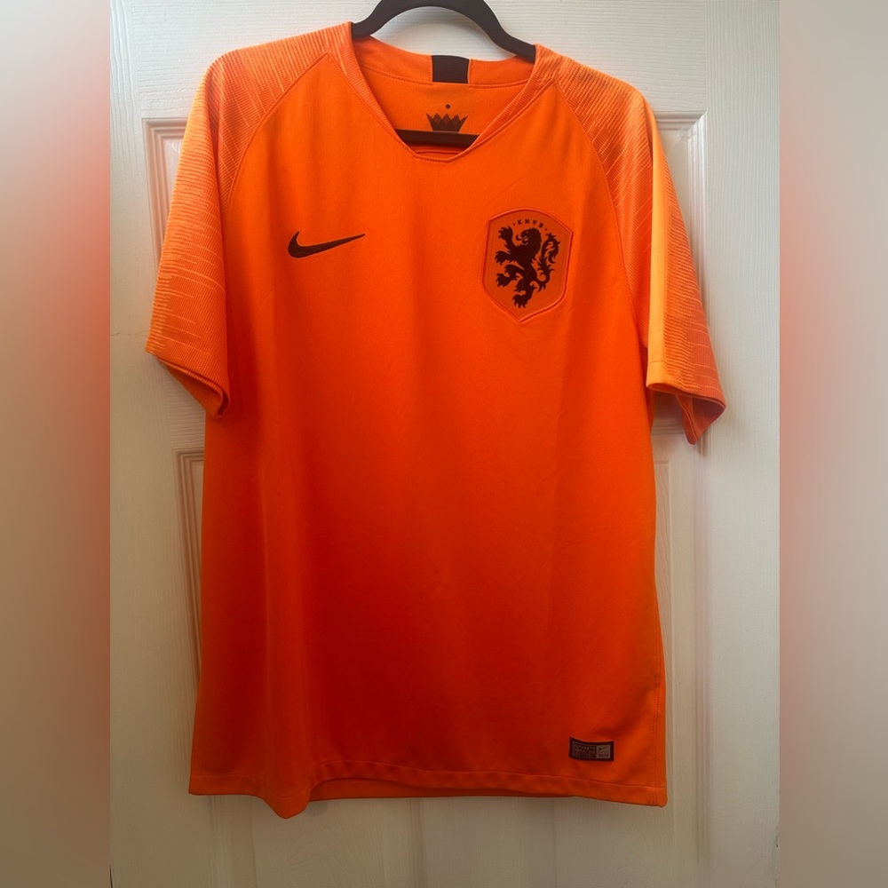 Nike KNVB Jersey Men’s Large Orange Soccer Netherlands Holland - Picture 2 of 5